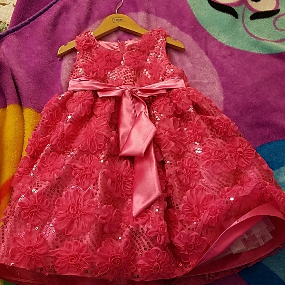 Beautiful Toddler Girl Sparkly Floral Dress!!